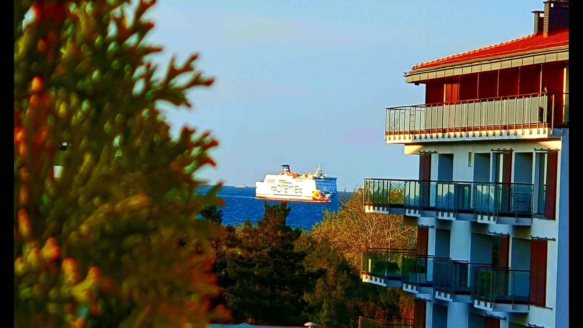 Baltic Batavia Z Widokiem Na Morze Apartment ชวีโนวิชแจ ภายนอก รูปภาพ
